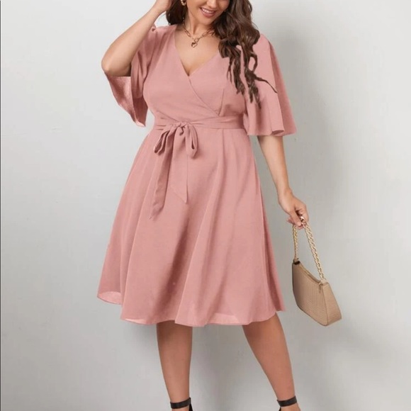 Last one Plus size belted butterfly sleeve dress burgundy - Picture 14 of 16